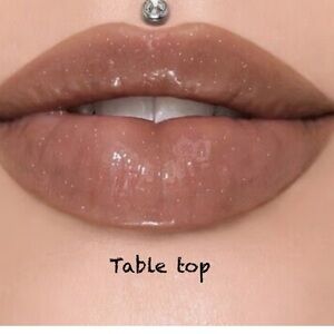 Jeffree Star Table Top The Gloss